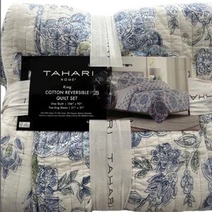 Tahari Blue, White and Green Cotton Reversible King Quilt Set 106”x92”